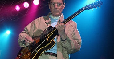 Big Star's Alex Chilton, Cult Hero, Dies - CBS News