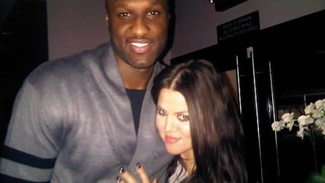 khloe_kourtney_miami_(17).jpg 