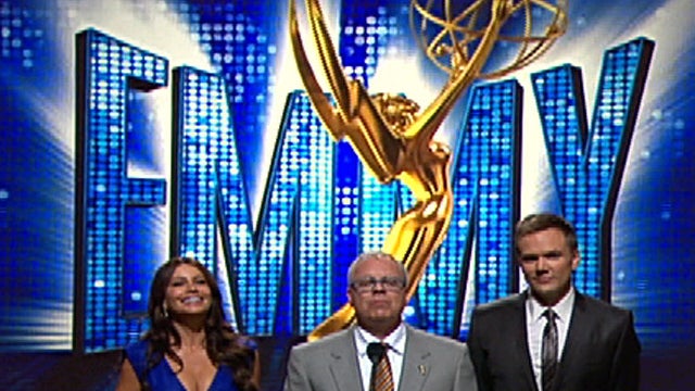 es_0708_EMMYS_01.jpg 