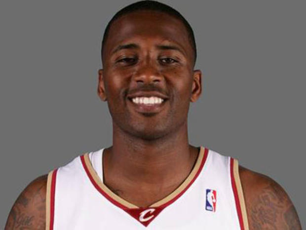Lorenzen Wright: Memphis Police Search Home of His Ex-Wife, Sherra 