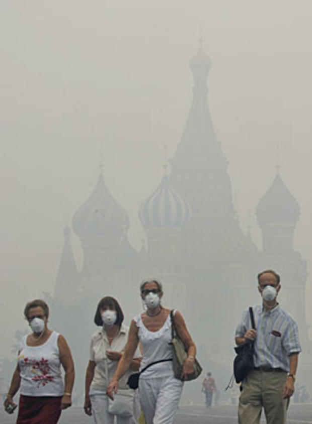 8-group-with-masks.jpg 