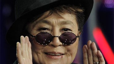 Yoko Ono discusses the PBS series "Lennon NYC" during the PBS Television Critics Association summer press tour in Beverly Hills, Calif., Thursday, Aug. 5, 2010. (AP Photo/Chris Pizzello) 