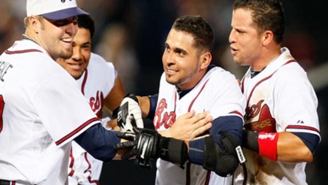 102595904_braves1.jpg 