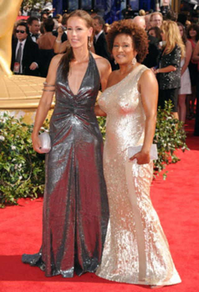 Jewel: Emmys 2010 Red Carpet: Photo 2476311