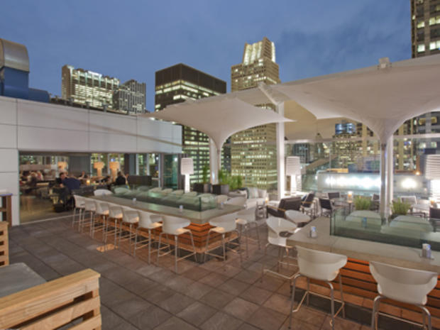 ROOF on the WIT (Rooftop Bars) 