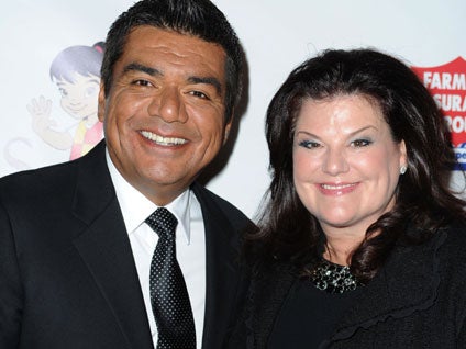 George Lopez's Wife Files for Divorce - CBS News