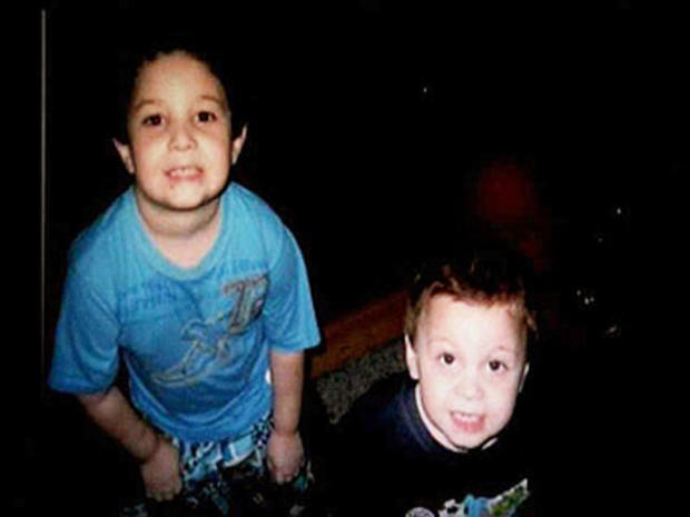 Amber Alert: Two California Boys, Jacob and Justin Quinones, Abducted Outside Apartment 