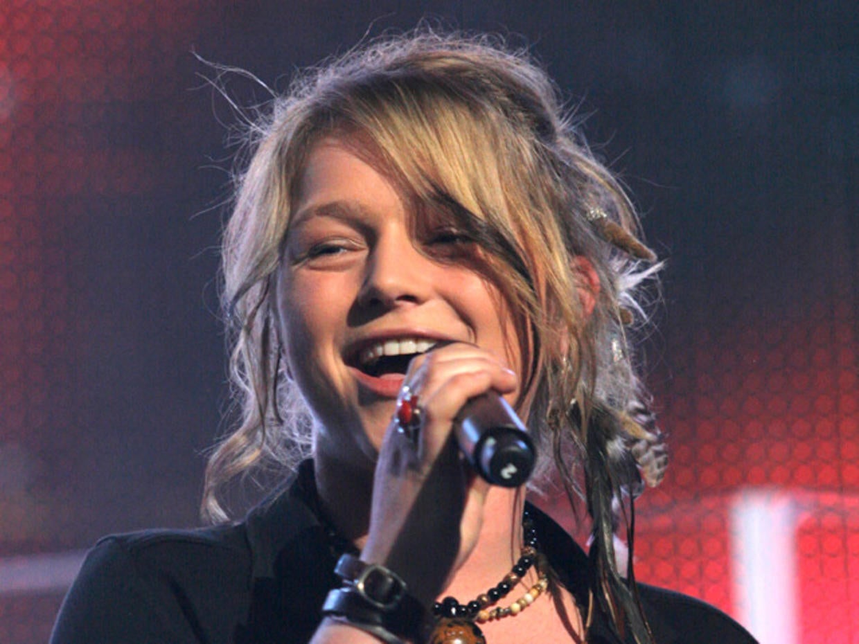 Crystal Bowersox Marries Brian Walker CBS News