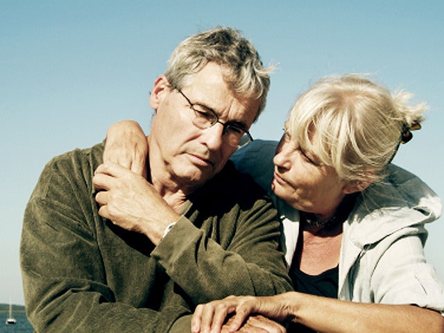 grieving man, couple, senior, mature, sad, dementia, Alzheimer's, generic, 4x3 