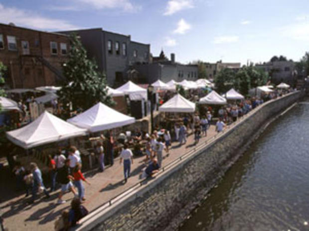 Riverwalk Market Fair  