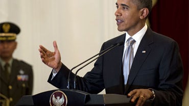 U.S. President Barack Obama speaks during a joint press conference with Indonesian President Susilo Bambang Yudhoyono, at State Palace Complex Istana Merdeka in Jakarta, November 9, 2010.  