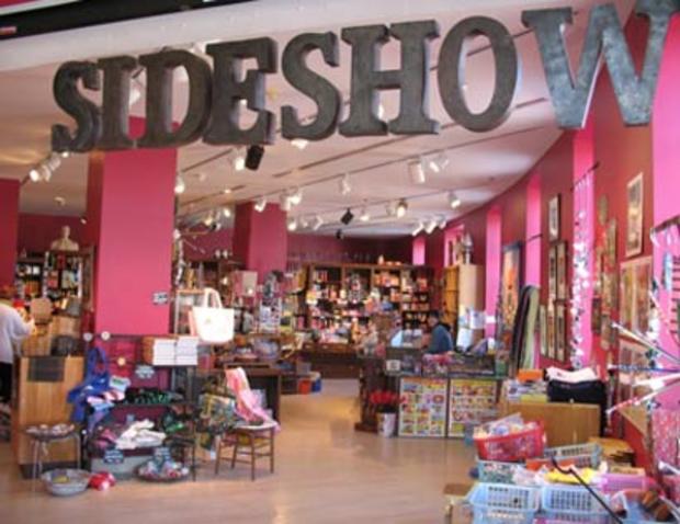 Sideshow_Shop 