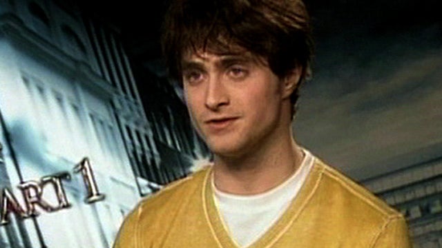 ent_radcliffe_1112_1.jpg 