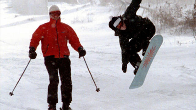 snowboard_ski1.jpg 