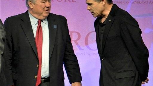 Haley Barbour, Rick Perry 