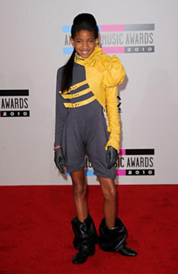 Willow Smith arrives at the 2010 American Music Awards held at Nokia Theatre L.A. Live on November 21, 2010 in Los Angeles, California. (Photo by Jason Merritt/Getty Images for DCP) 