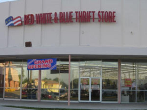redwhiteblue thrift 