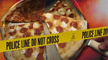 Men Hold Up Pizzeria, Flee With Wrong Dough 