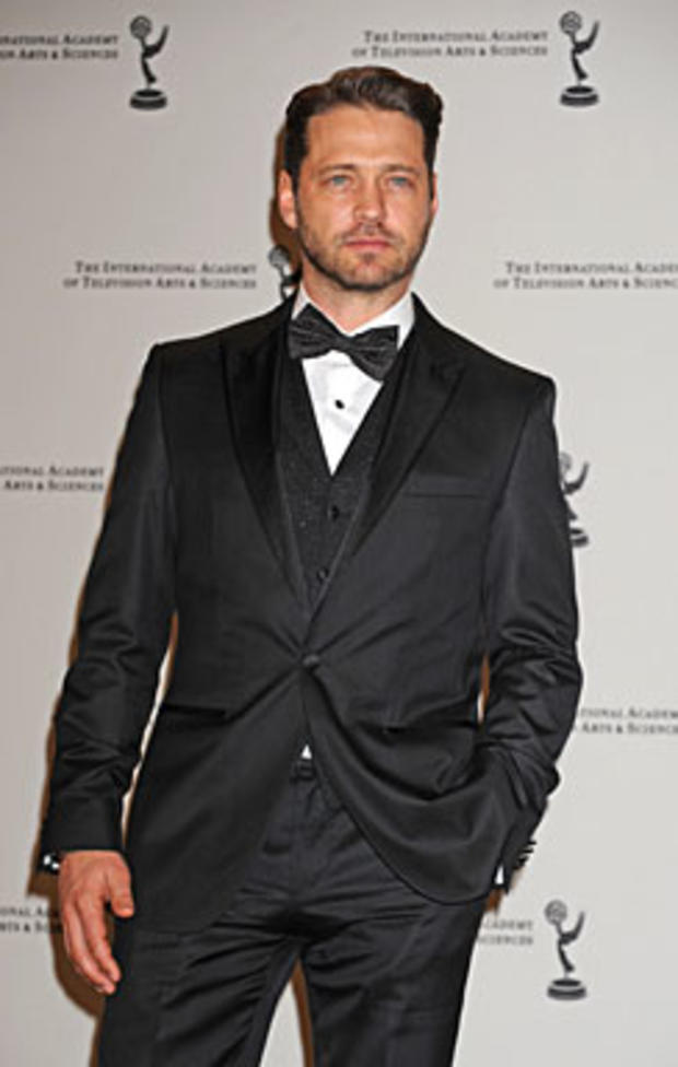 Actor and presenter Jason Priestley poses in the press room at the 38th International Emmy Awards, Monday, Nov. 22, 2010, in New York. (AP Photo/Louis Lanzano) 