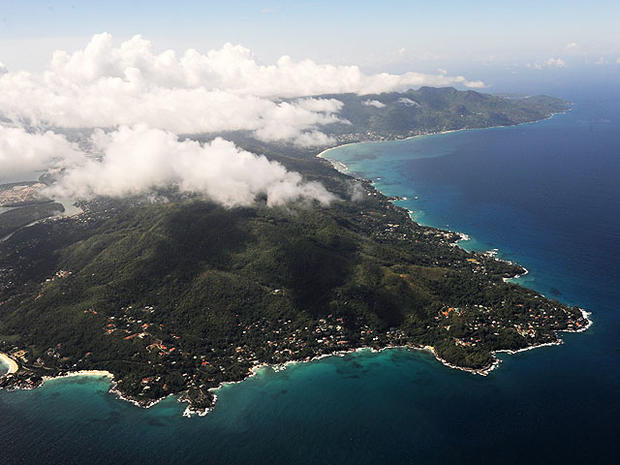 seychelles-main-island.jpg 