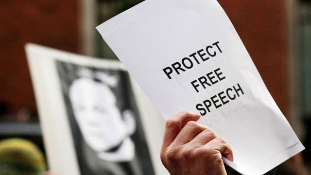 wikileaks-free-speech.jpg 