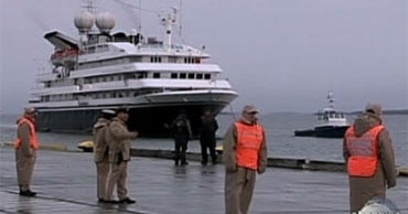 Cruise Ship Makes It Through Dangerous Waters - CBS News