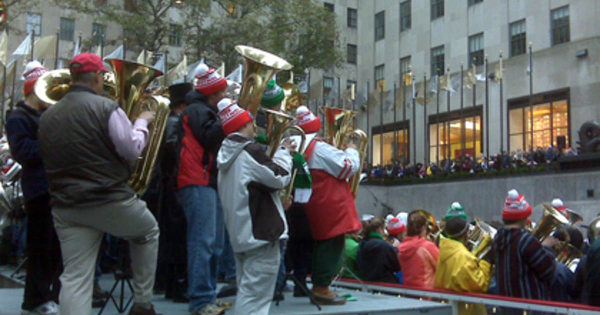 Tuba Players Gather For Annual Rockefeller Event CBS New York