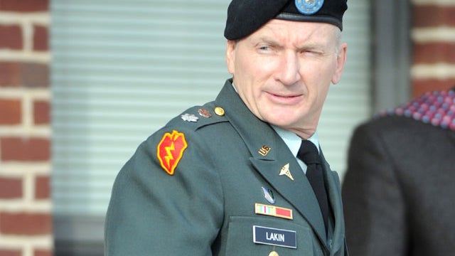 Army Birther Lt. Col. Terrence Lakin Pleads Guilty to One of Two Counts 