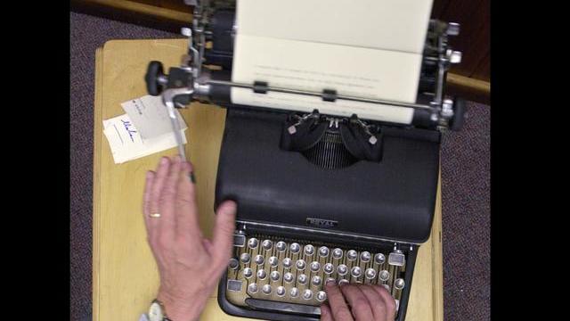 typewriter-ap.jpg 