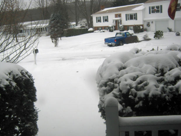 blizzard-of-2010-4-inches.jpg 