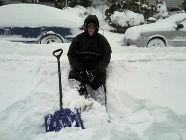 shoveling.jpg 