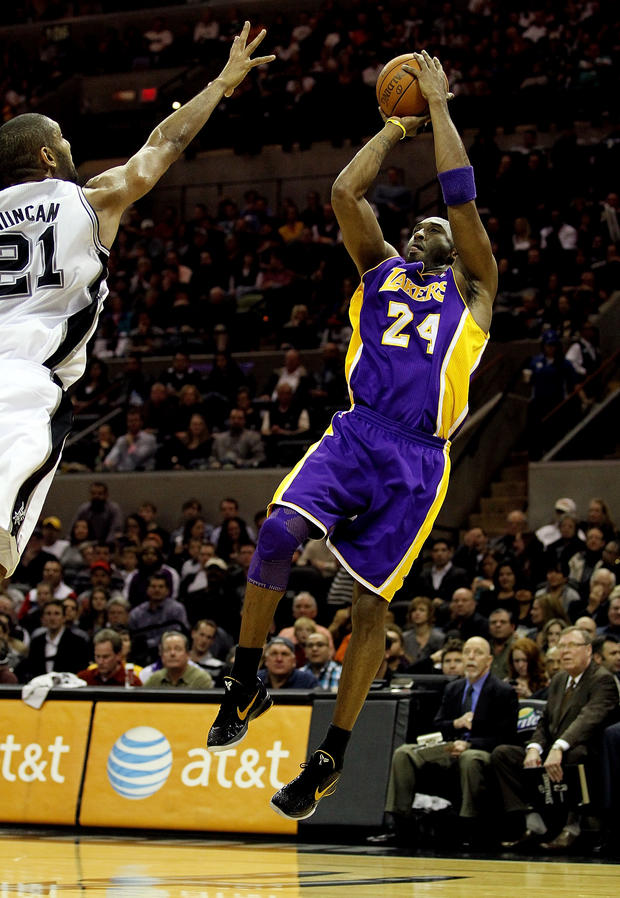 Los Angeles Lakers v San Antonio Spurs 