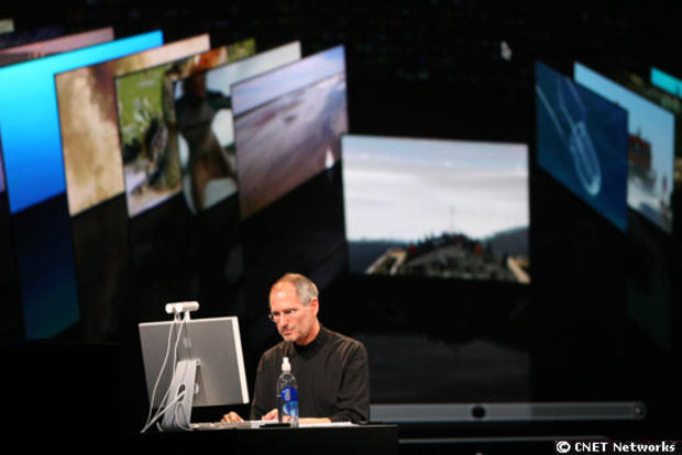June 2007: Steve Jobs demonstrating Leopard 