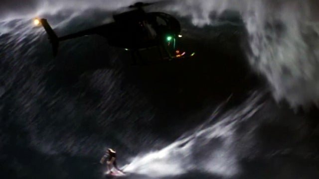 nightsurfer_126.jpg 