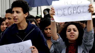Tunisia Government Disarray Protests 