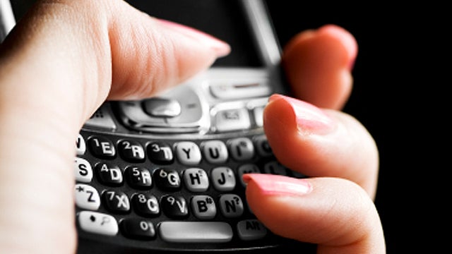 texting, blackberry, stock, 4x3 