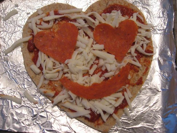 heart-pizza1.jpg 