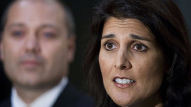 Nikki_Haley_370x278.jpg 