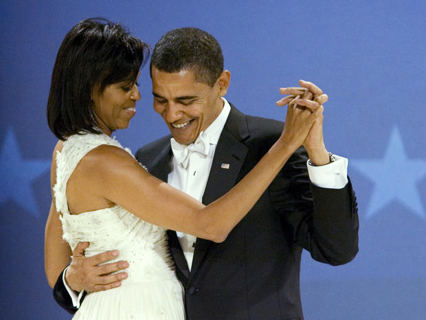 President Obama and 1st Lady dancing 