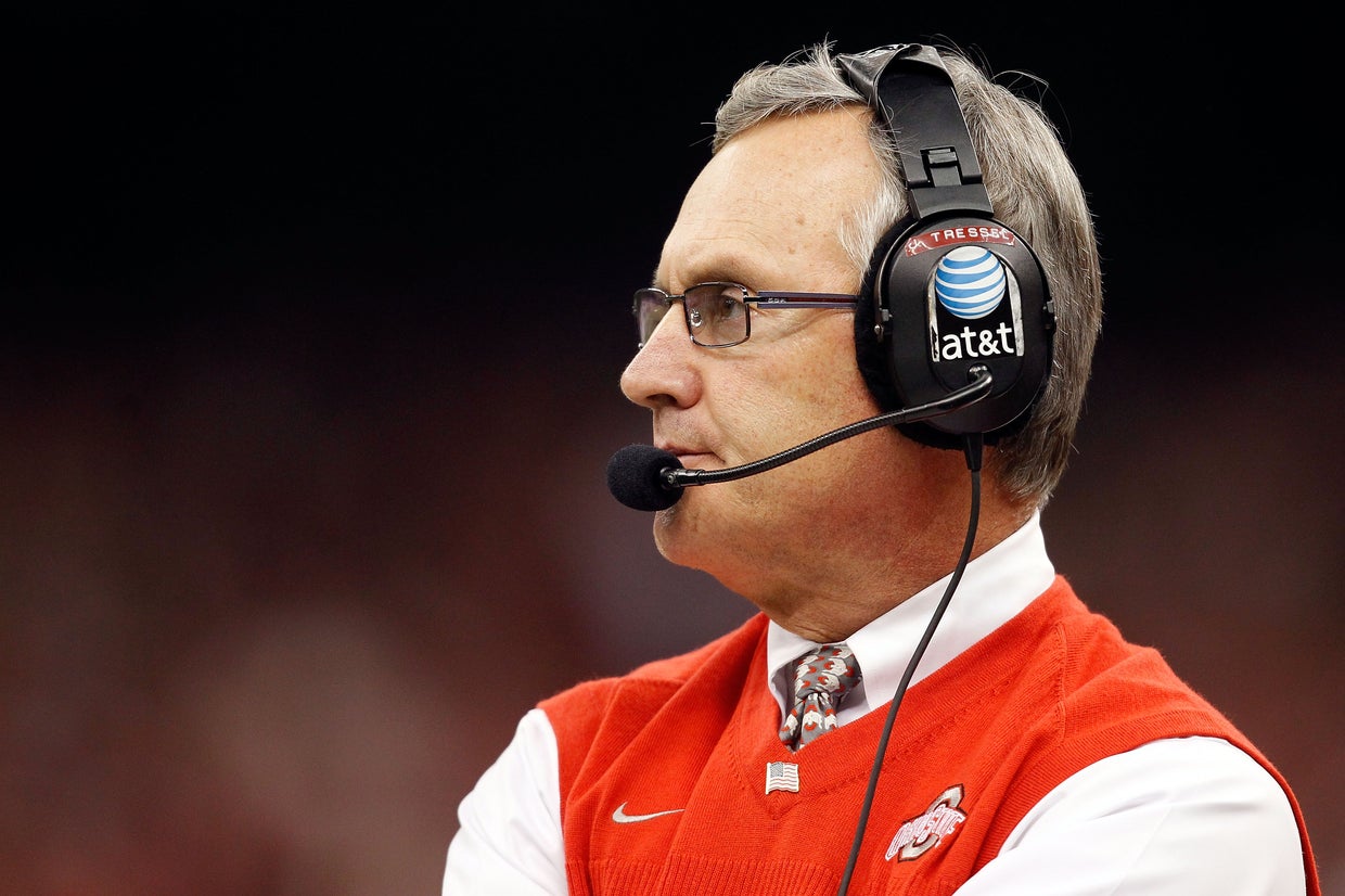 Ohio State Coach Tressel Suspended For 2 Games - CBS News