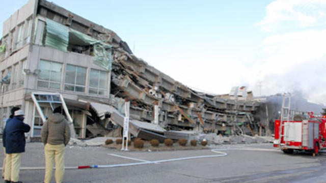 japan_earthquake_109950167.jpg 