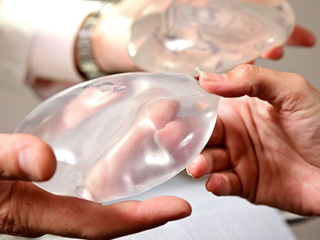 breast_implants_iStock_0000.jpg 