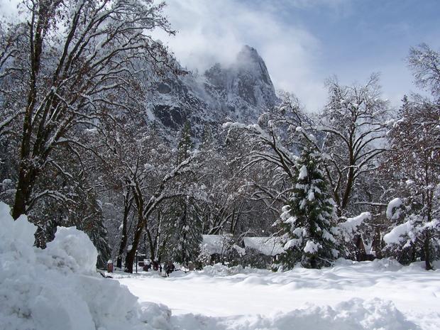 Yosemite Closed, Heavy Snow 