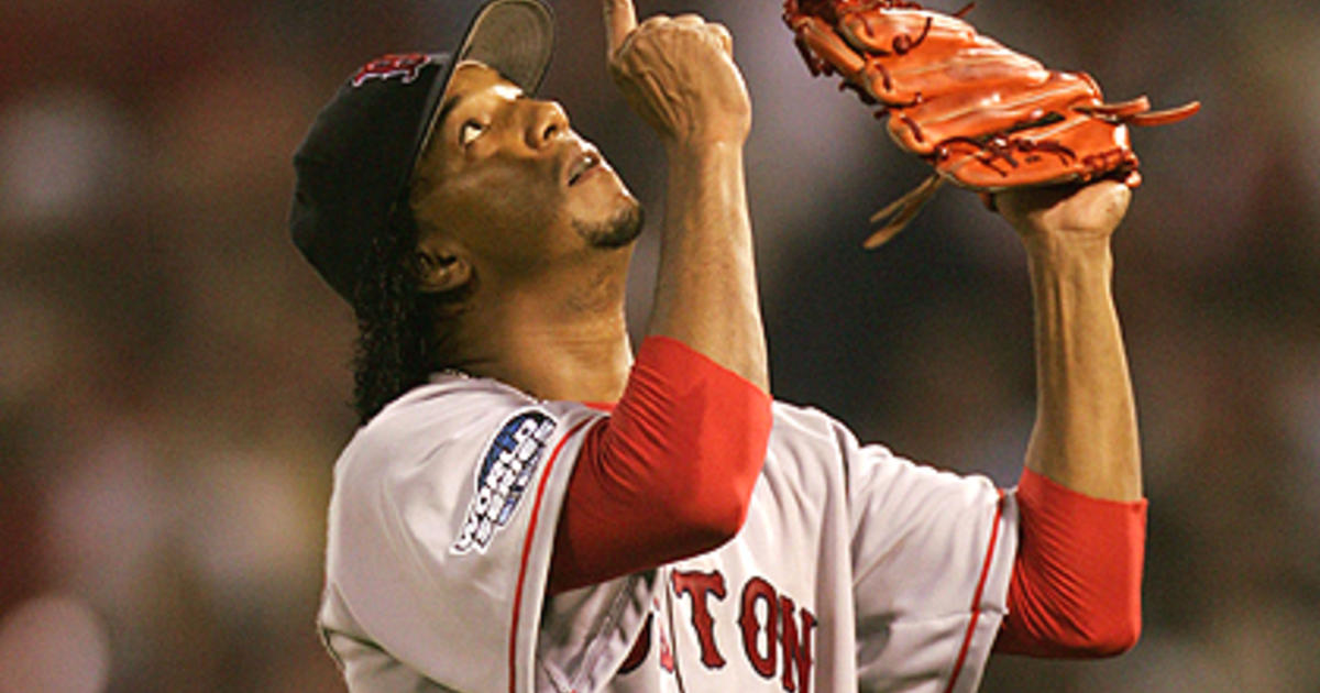 Red Sox welcome back Pedro Martinez