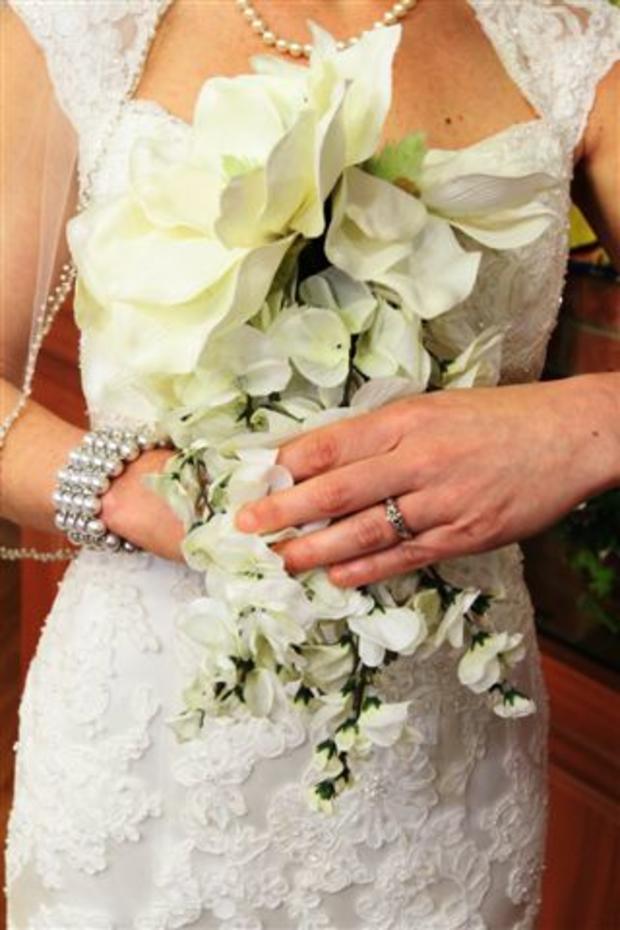 bride-makeover-the-dress-067.jpg 