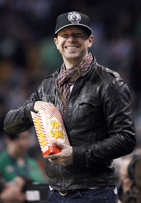 007-celtics--donnie.gif 