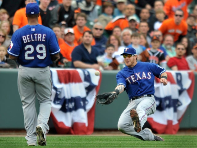 Josh Hamilton slides and catches a foul ball 