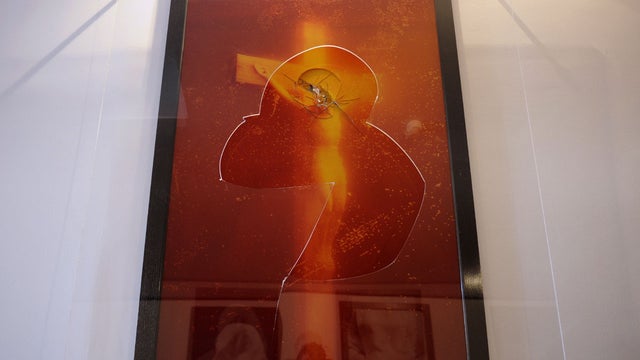 Piss Christ Andres Serrano 