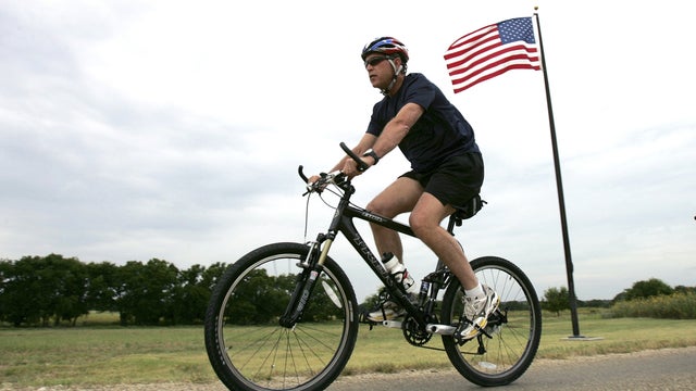 bush_bike_51119302.JPG 