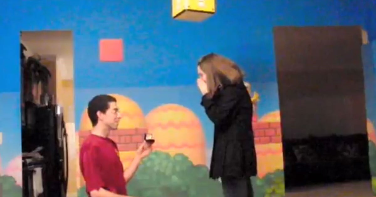 Super Mario wedding proposal - CBS News
